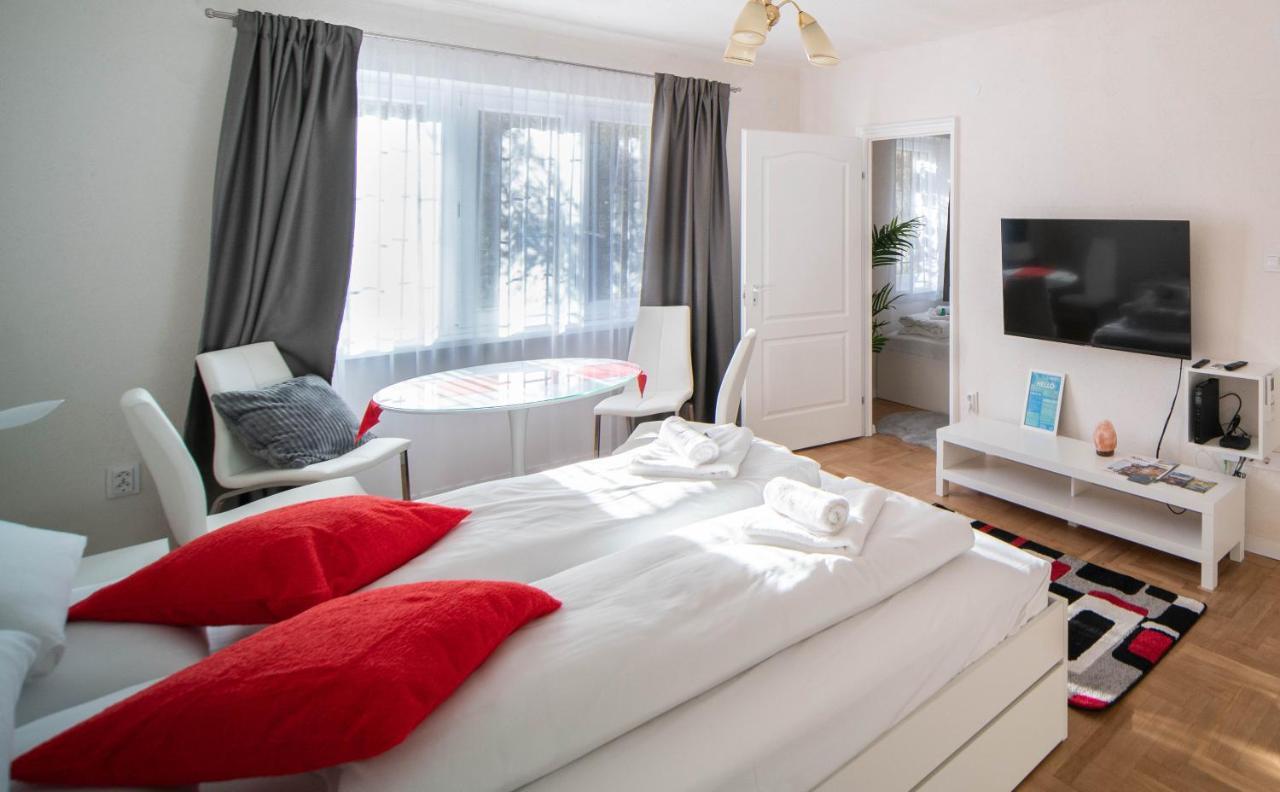 Free Parking Riverwalk Home - 4 Ppl,Wi-Fi,Ac, Tv ブダペスト エクステリア 写真