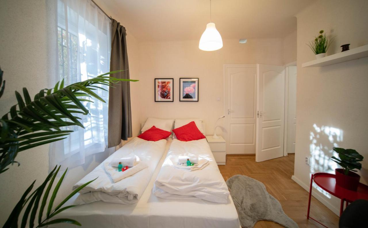 Free Parking Riverwalk Home - 4 Ppl,Wi-Fi,Ac, Tv ブダペスト エクステリア 写真